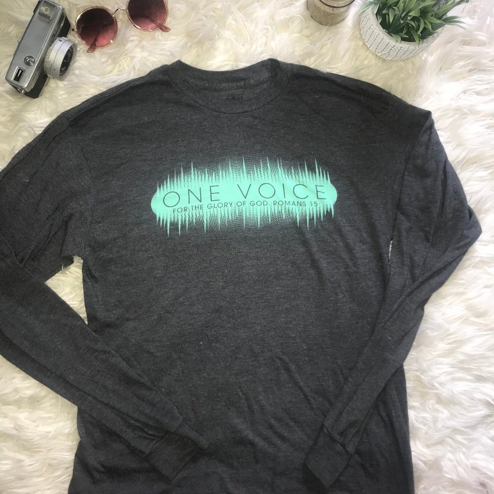 One Voice Long Sleeve Dark Gray Tshirt Women's M
